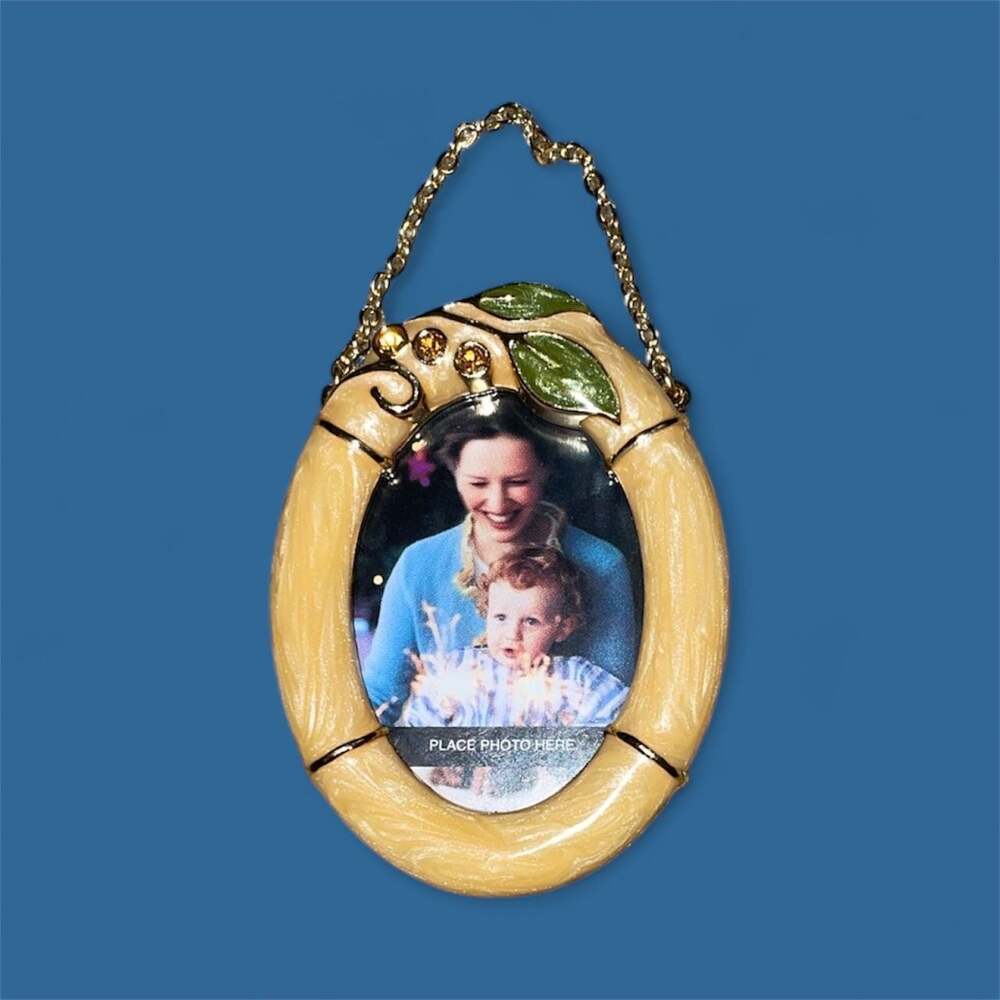 Hallmark Family Tree The Greatest Blessing Photo Holder Ornament